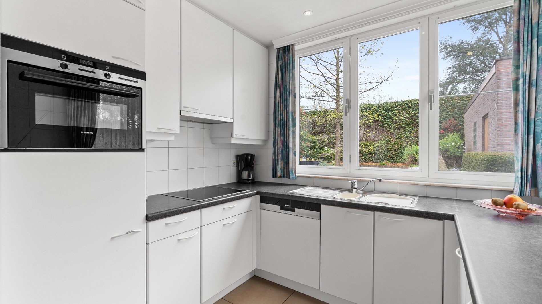 SINT JORIS WINGE - grote woning met grote tuin foto 6