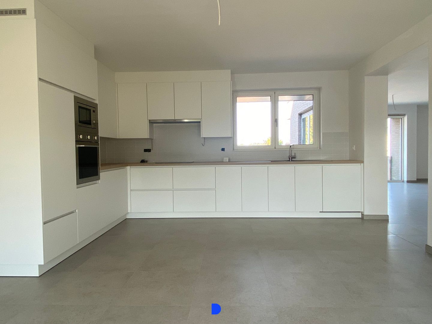 Mooi appartement in het centrum van Rumbeke! foto 8