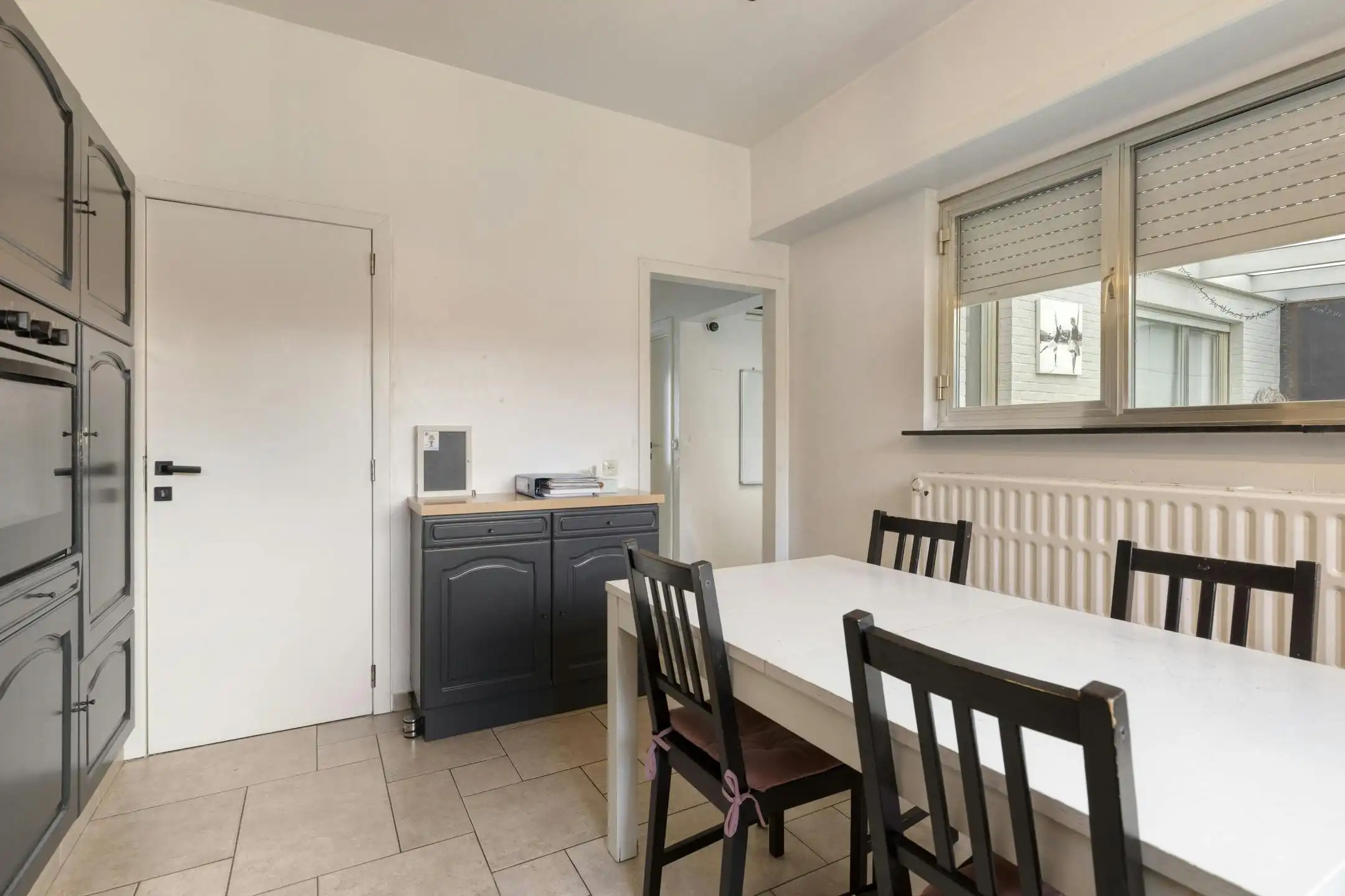 Instapklare woning in Kalmthout met 5 slaapkamers te koop. foto 9