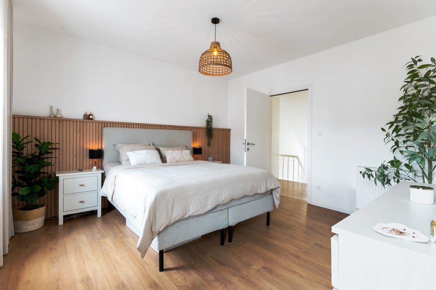 Instapklare woning met 3 slaapkamers, mooie tuin en garage in Kapellen! foto 15