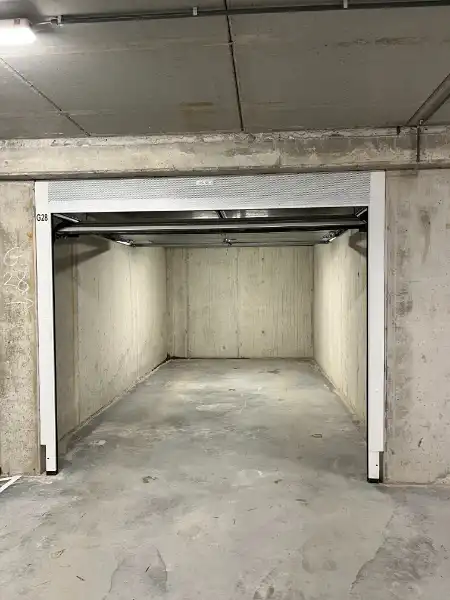 App met 2  slpkm, garage en kelderberging foto 21