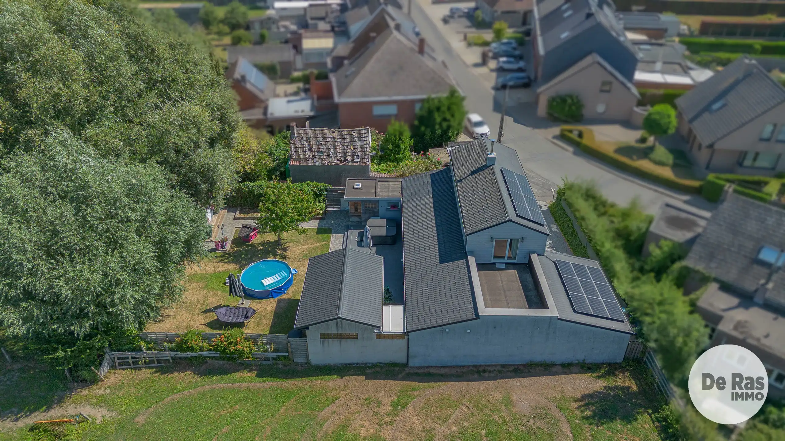 AALST- INSTAPKLARE WONING OP HEEL RUSTIGE LOCATIE foto 2