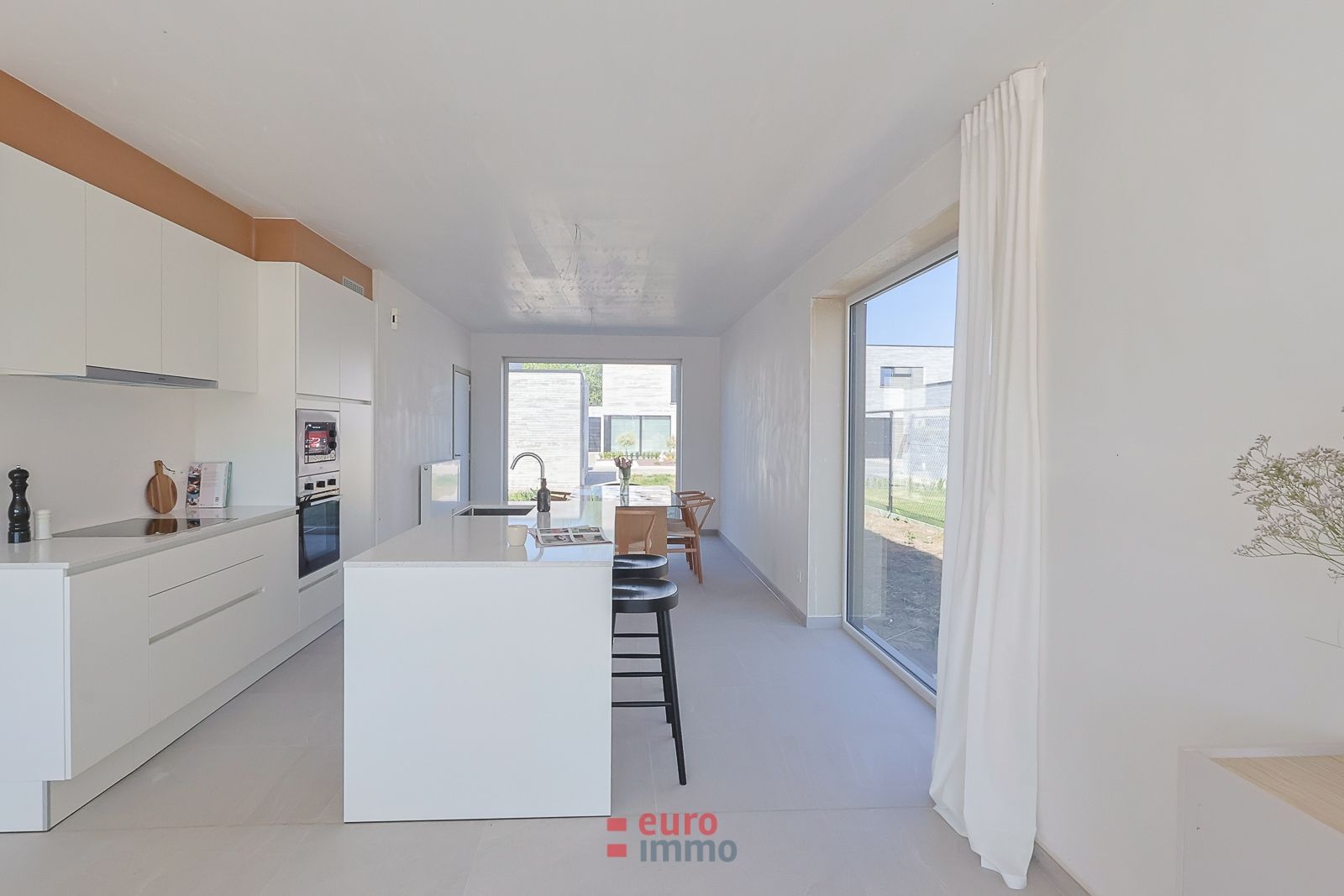 Luxueuze nieuwbouwwoning op centrale locatie in Torhout! foto 13