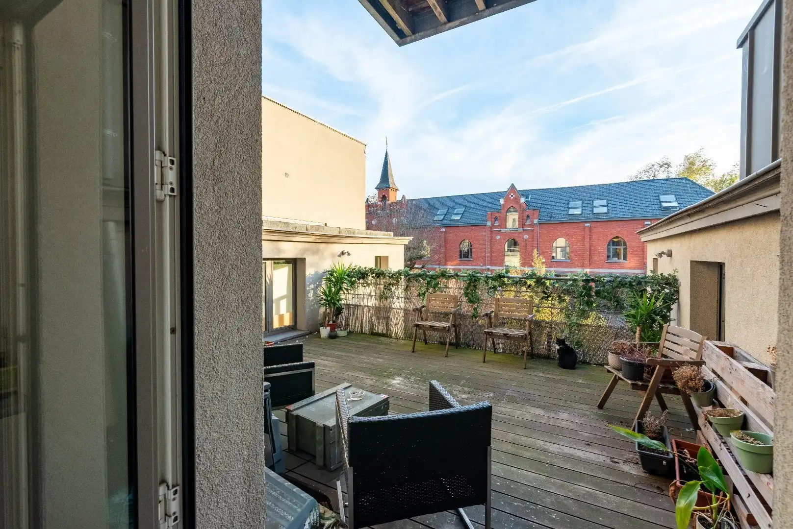 Uniek en luxueus appartement in prachtig gebouw op Zurenborg foto 16