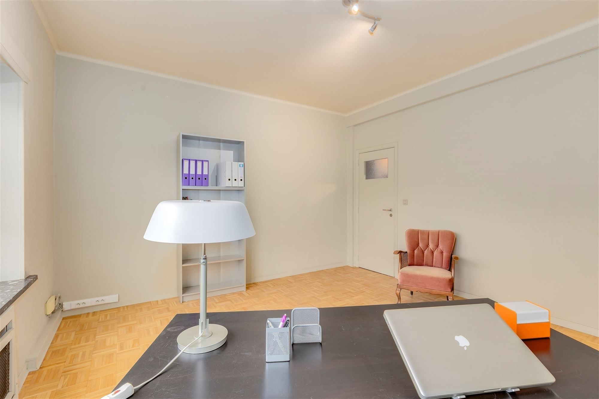 Instapklaar appartement met 2 slaapkamers in Tentoonstellingswijk foto 12