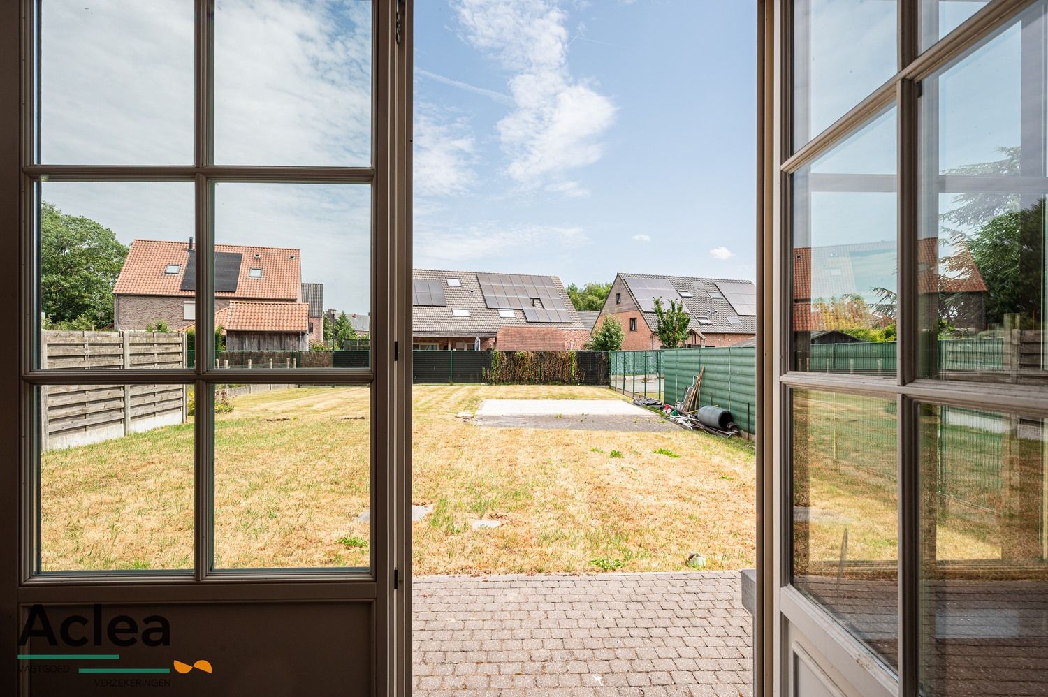 Statige burgerwoning met ruime tuin in het dorp van Watervliet foto 9