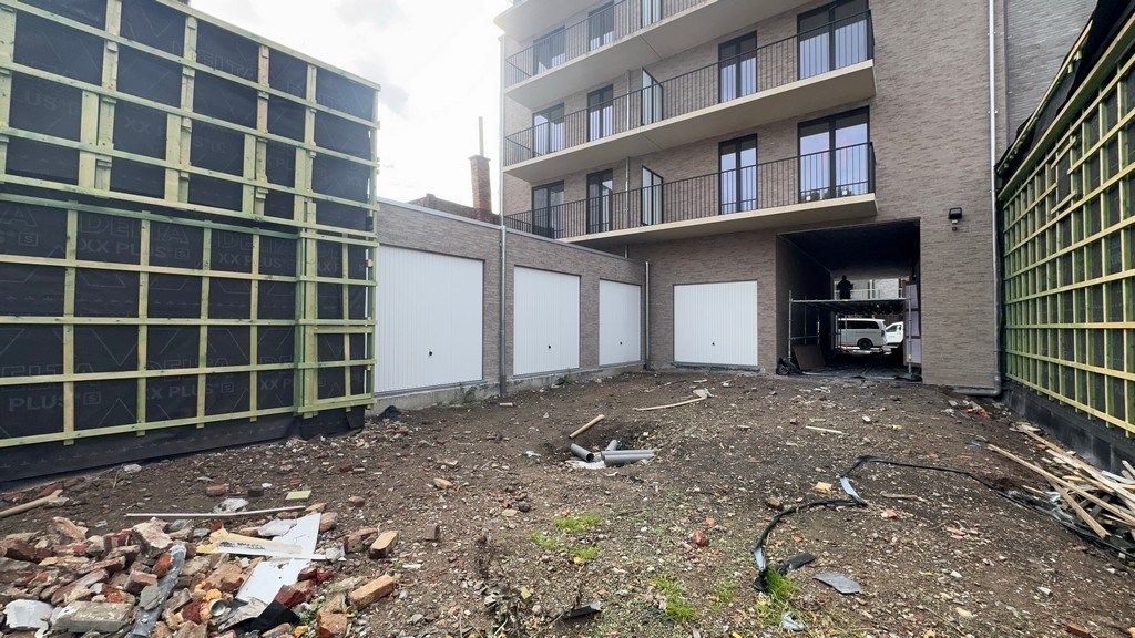 Nieuwbouw winkelruimte te koop op toplocatie in Deinze foto 7