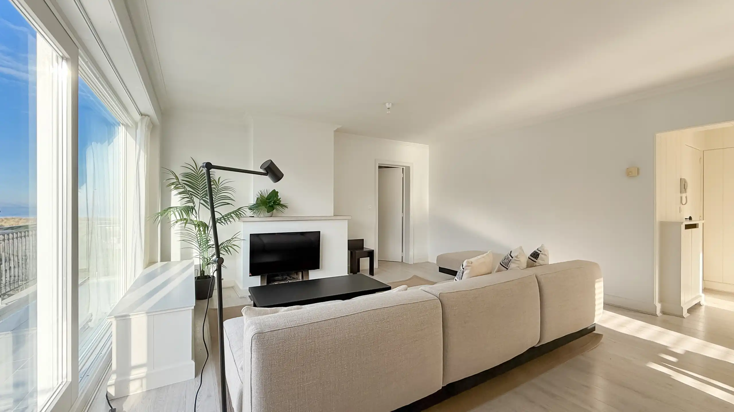 Stijlvol gemeubeld appartement / toplocatie nabij de Zeedijk foto 7