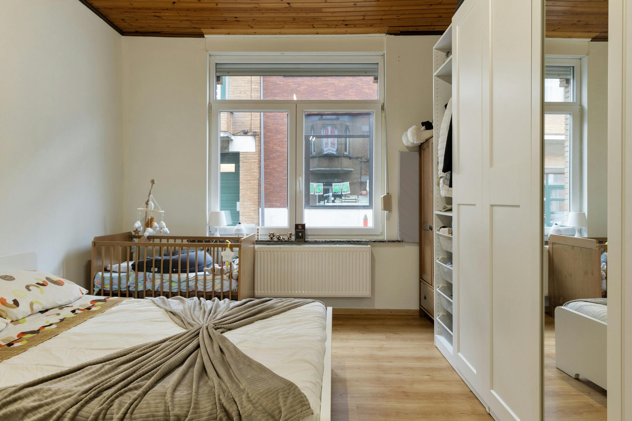 Huis met tal van mogelijkheden te koop in Strombeek-Bever  foto 6