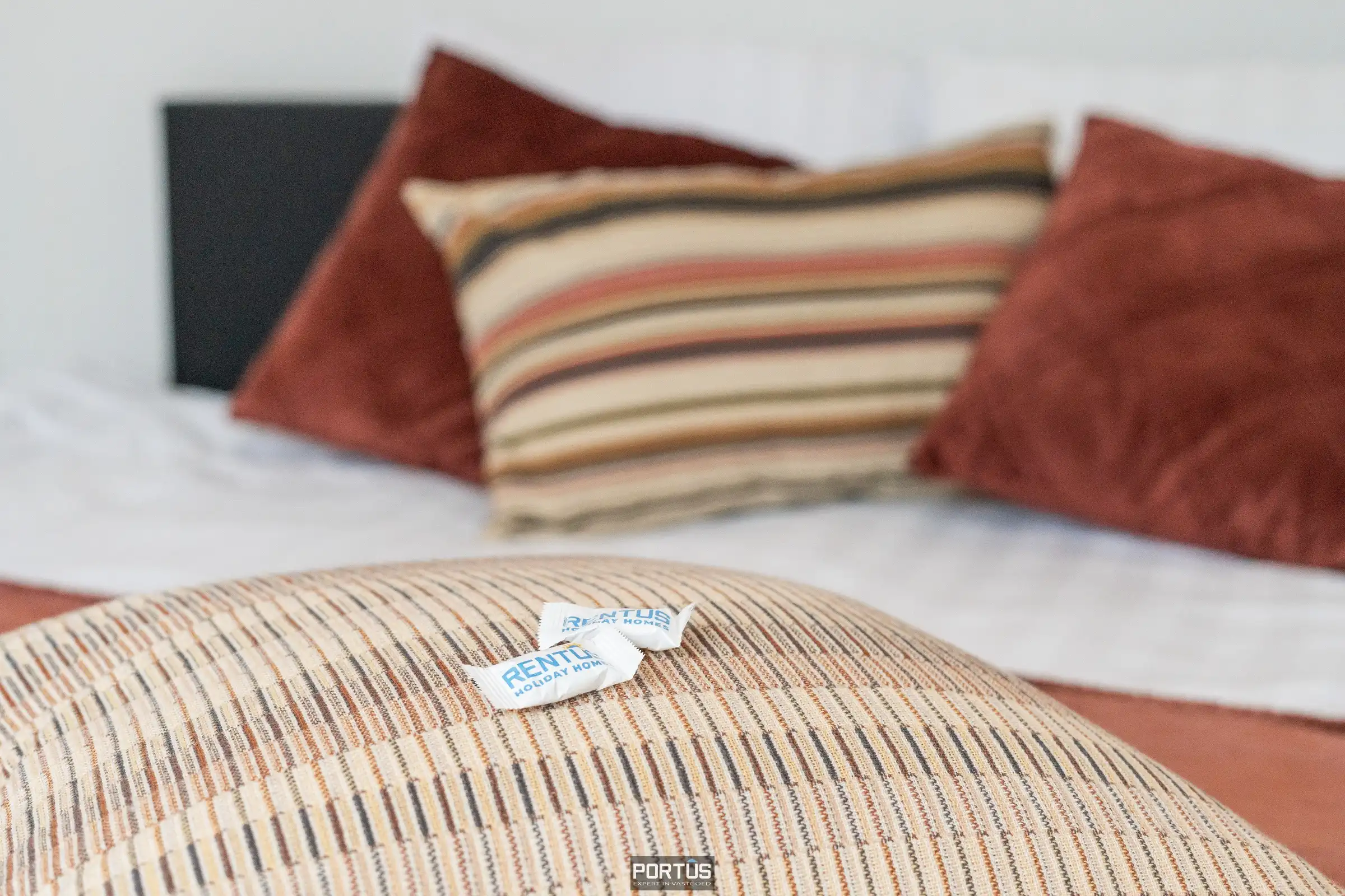 Centraal gelegen instapklare woning te Nieuwpoort-Stad  foto 12