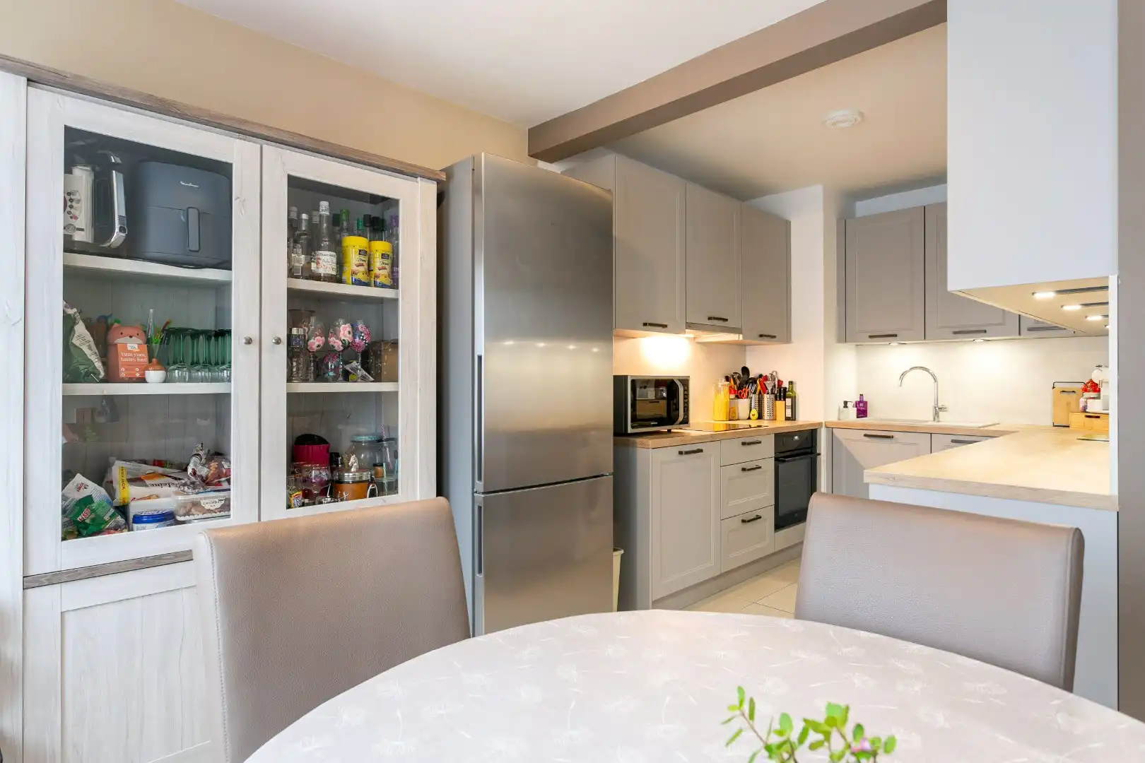 Instapklaar appartement met 2 slpk te Halle foto 7