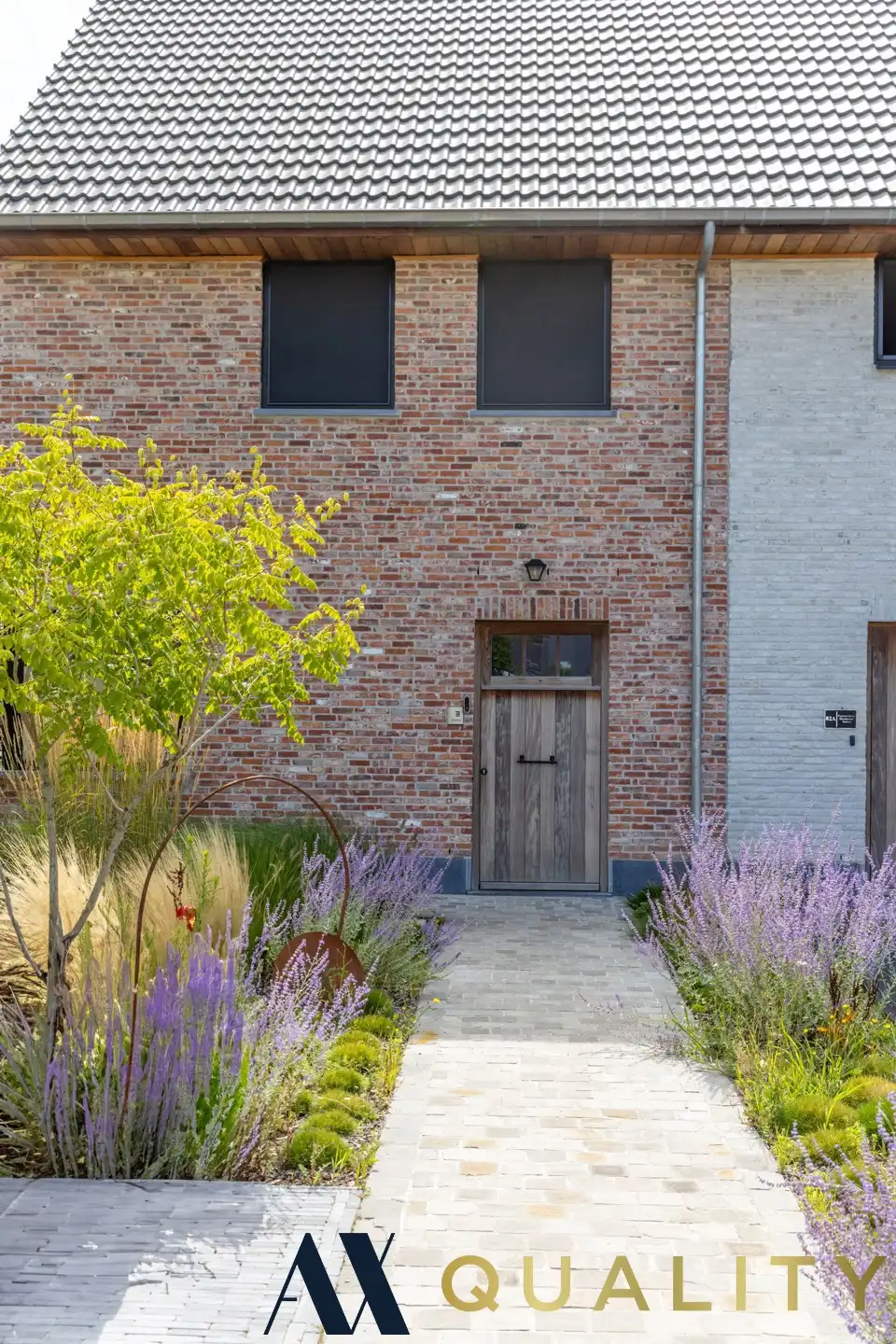 Recente energiezuinige HOB met groenzicht foto {{pictureIndex}}