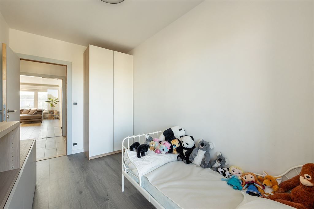 Instapklaar appartement met terras foto 16
