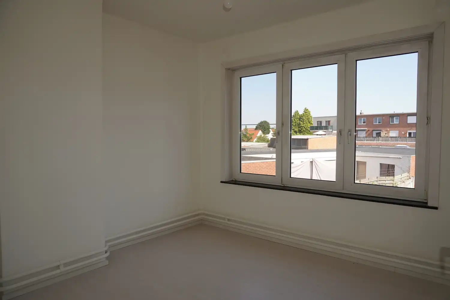 Gerenoveerde energiezuinige woning met 3 slaapkamers en zonnige tuin te huur in Paal-Beringen foto 12