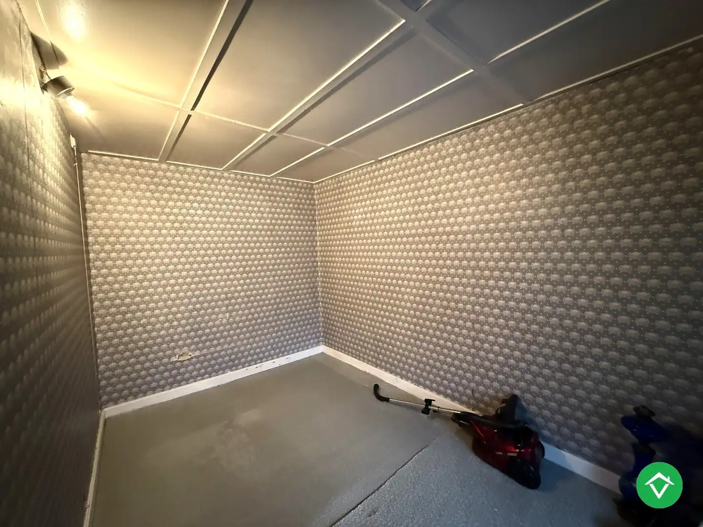 Ruime woning met 5 slaapkamers, garage en diepe tuin te Houthulst foto 20