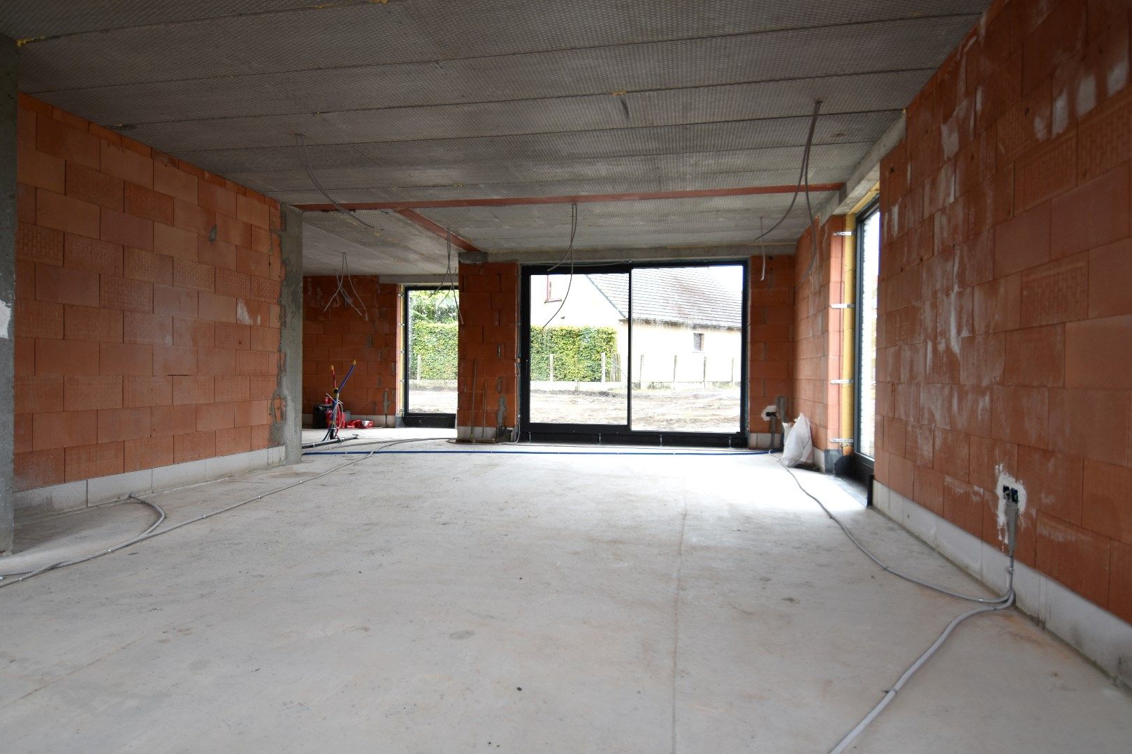 Nieuwbouwwoning met 3 slaapkamers vlakbij centrum Meulebeke foto 8