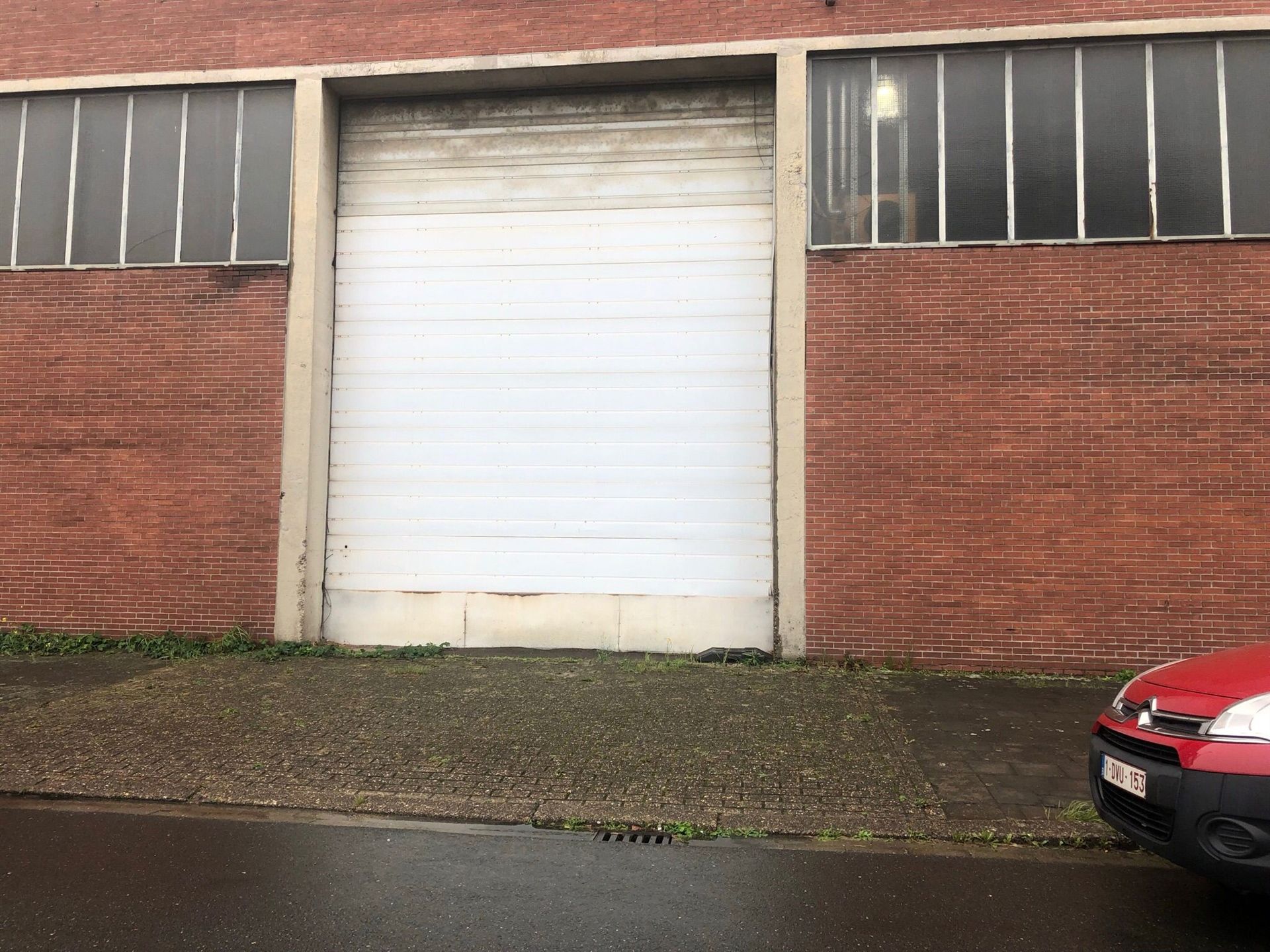 Magazijn te huur foto 8