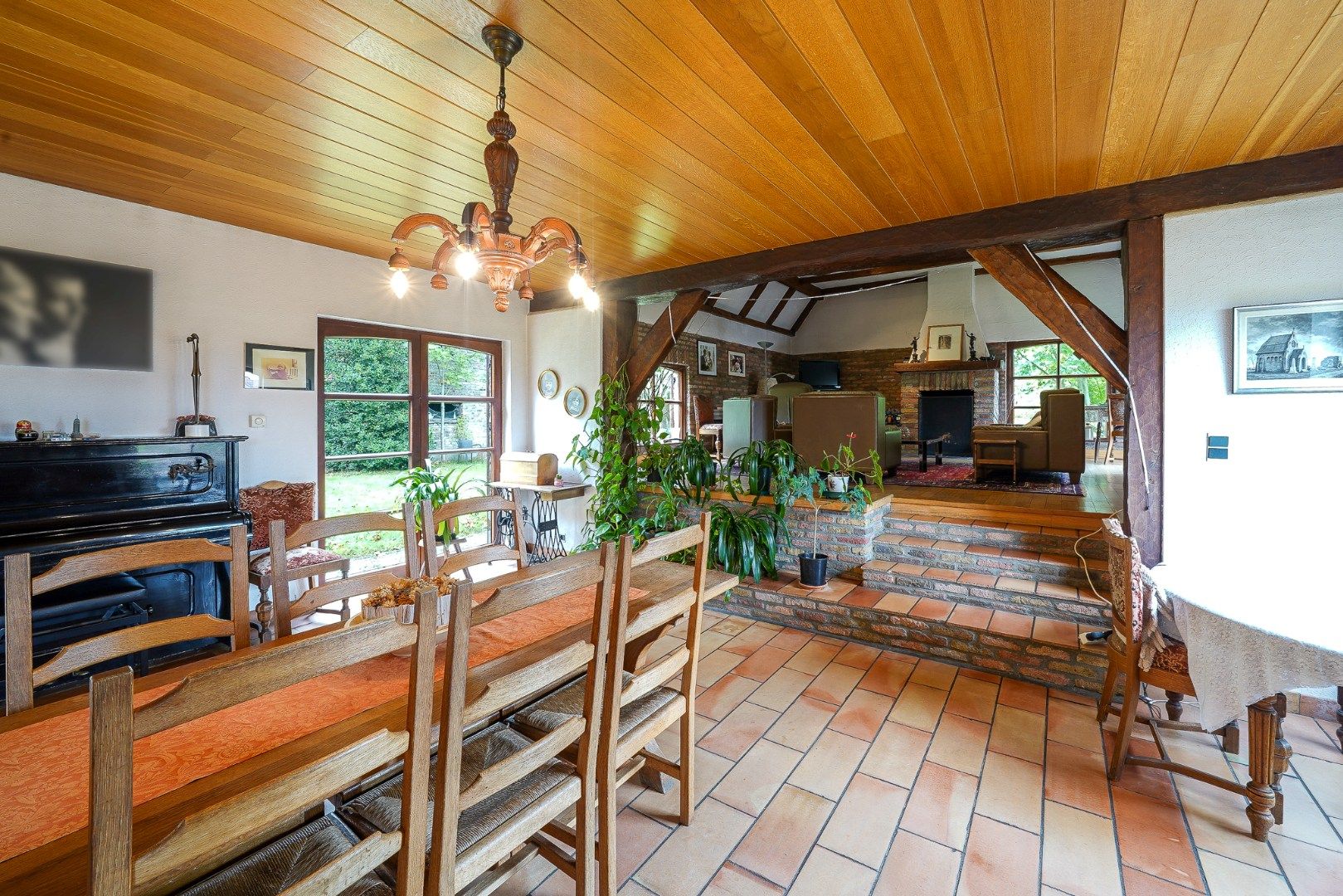Alleenstaande woning op 2.899 m² in prachtige groene omgeving foto 7