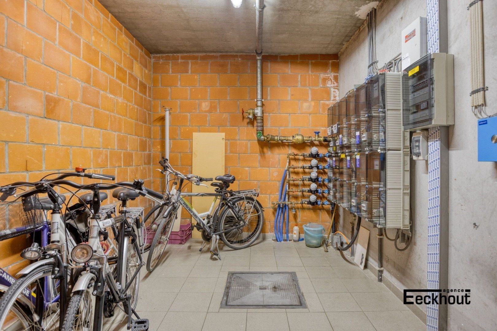 Ruim (100 m²) & instapklaar appartement in het centrum van Oostende! foto 14