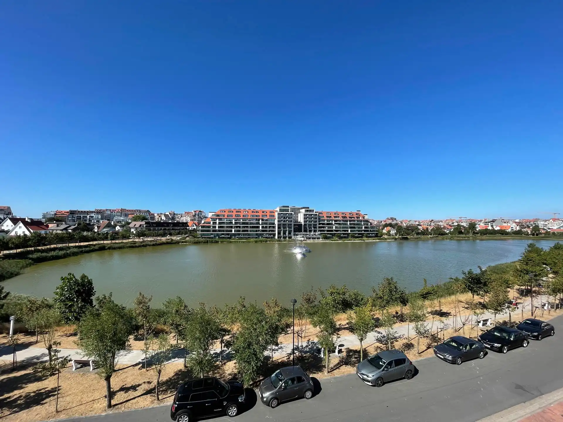 Gerenoveerd appart. met adembenemend zicht op het ZEGEMEER! foto 29