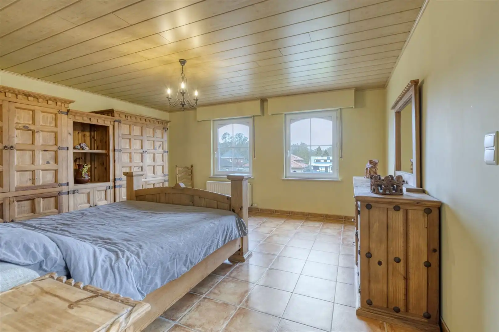 TE KOOP: Toscaanse villa met 3 slaapkamers te Heusden-Zolder! foto 16