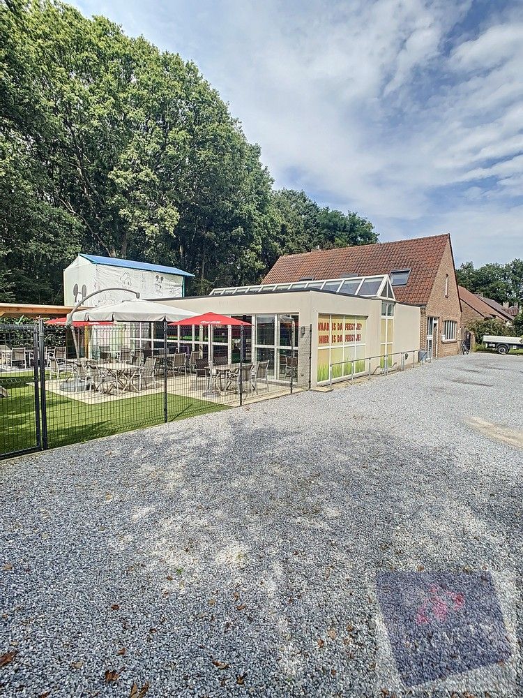 Handelsruimte met woonst – unieke opportuniteit in Beringen-Koersel foto 3