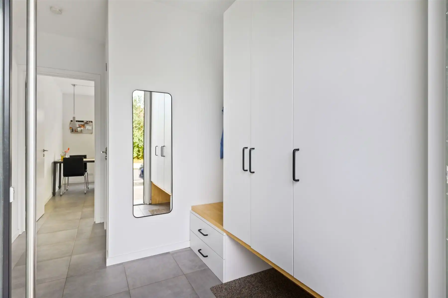 Recente, energiezuinige woning te Deurne! foto 5