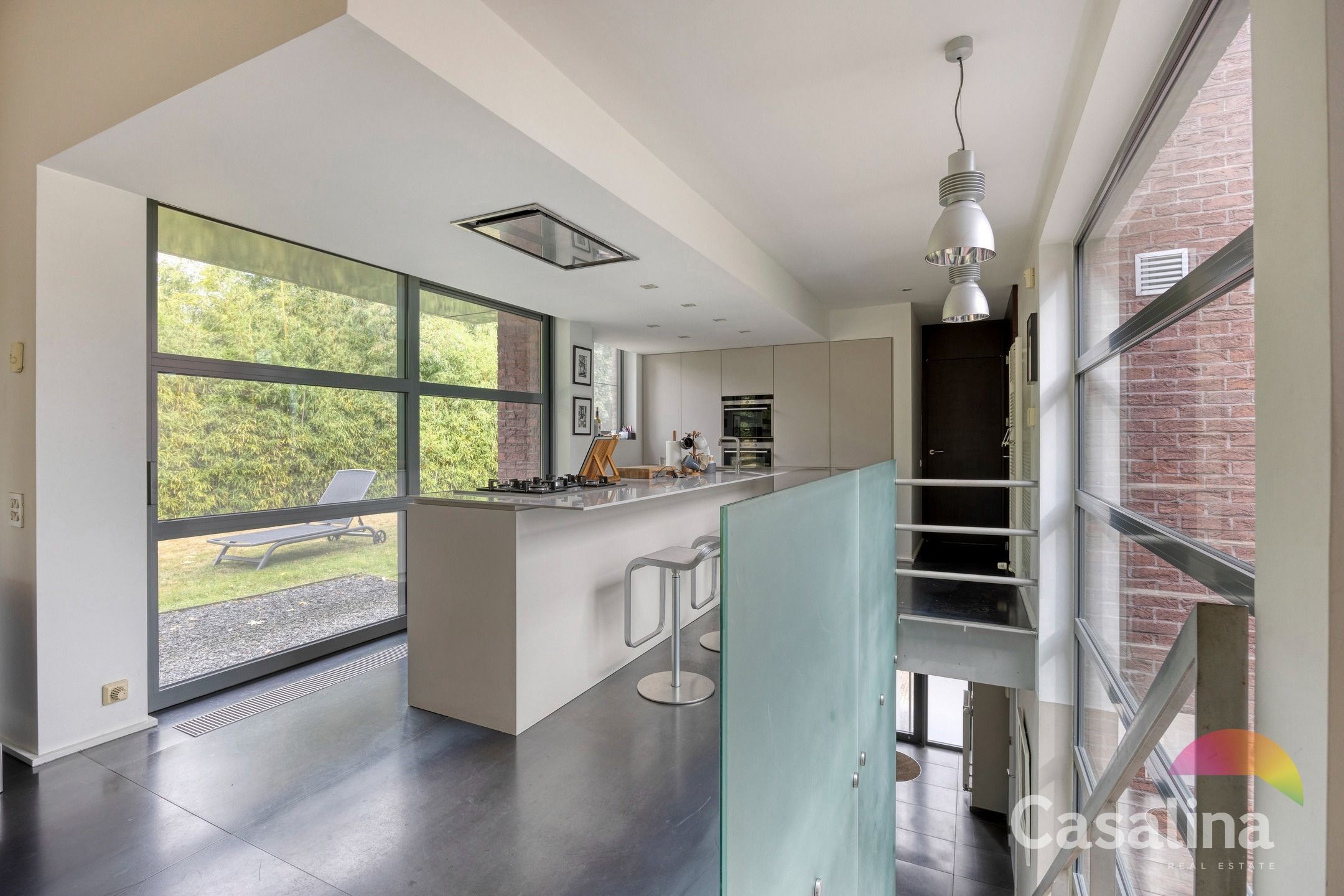 Uitstekend villa met vrijwel onzichtbare tuin  Park Tervuren foto 6
