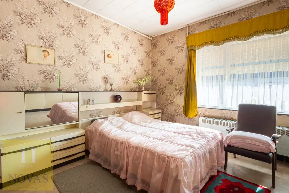 Landelijk gelegen woning op een perceel van 15 are, 23m straatbreedte foto 19