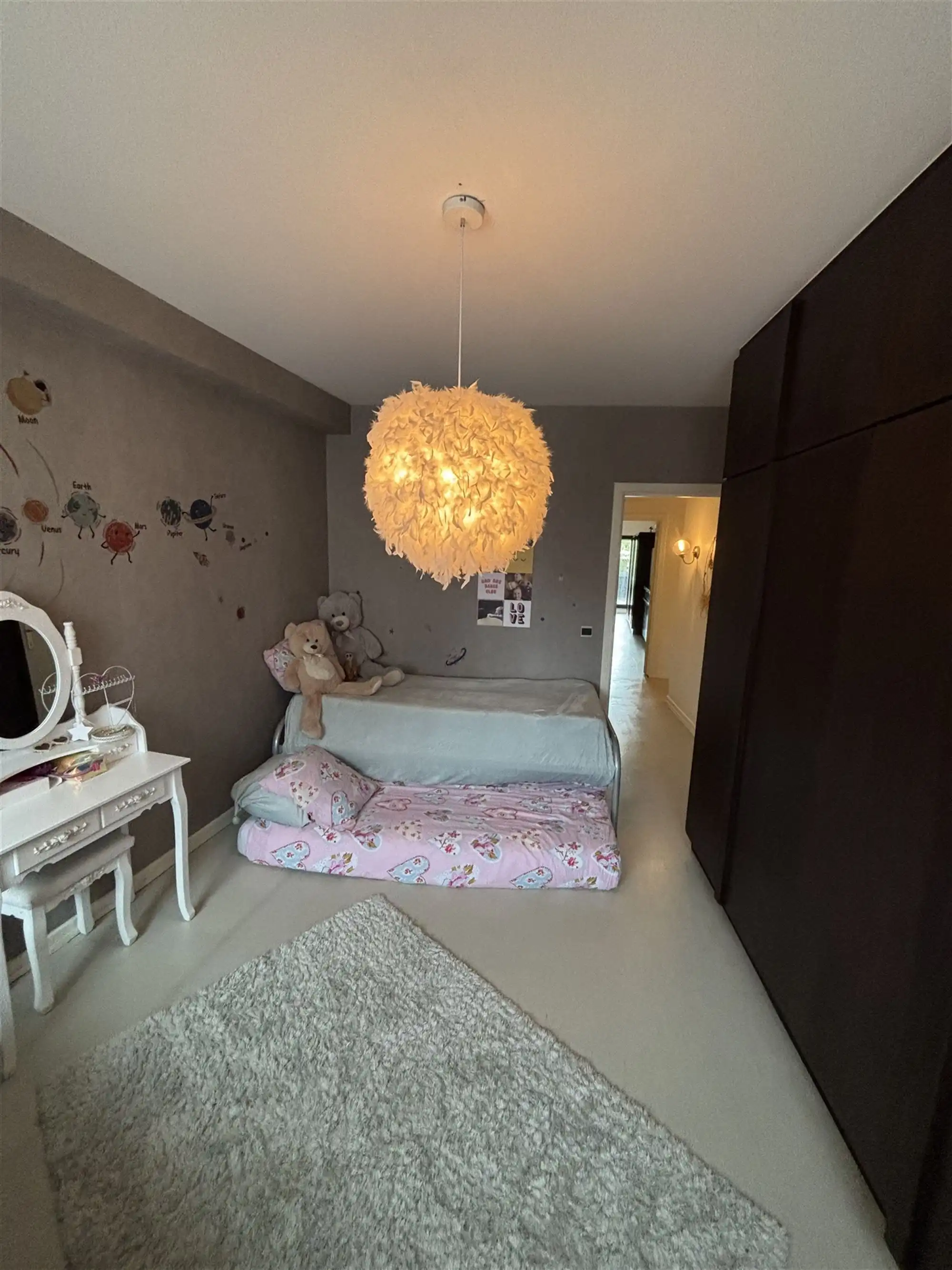 Zeer ruim appartement in centrum Edegem te huur foto 23