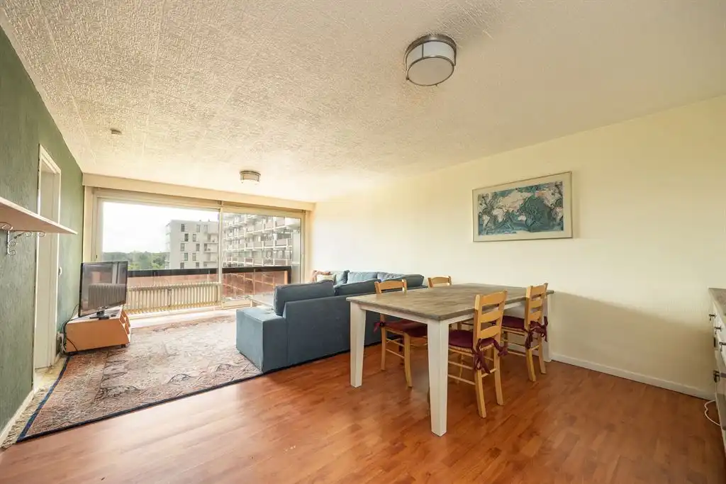 2 slaapkamer appartement met vergezichten foto {{pictureIndex}}