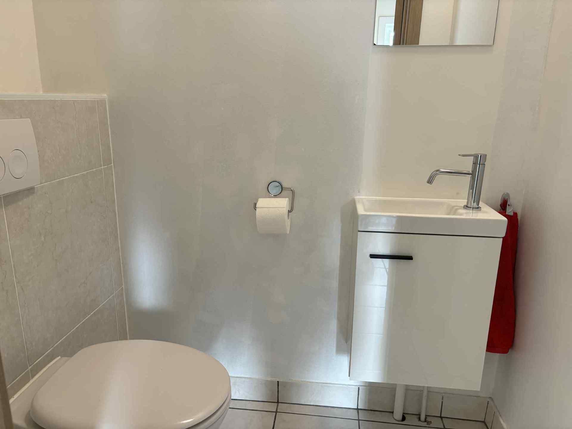 ERPE MERE - Ruime gezinswoning met tuin foto 10