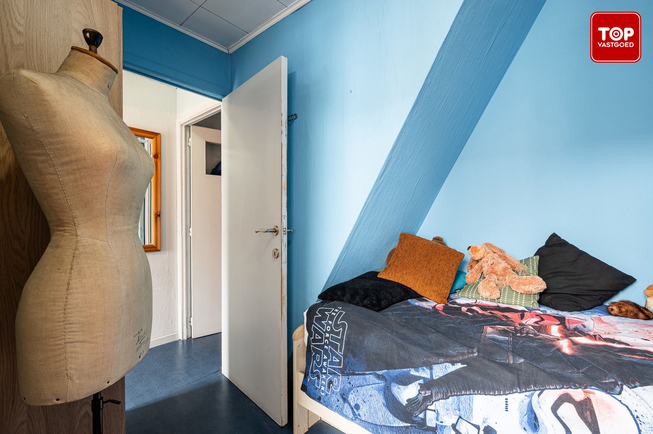 Gezinswoning vlakbij het historisch centrum. foto 17