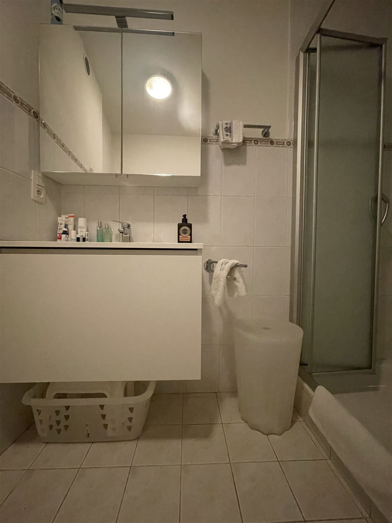 Ruim appartement met zicht op Grote Markt foto 13