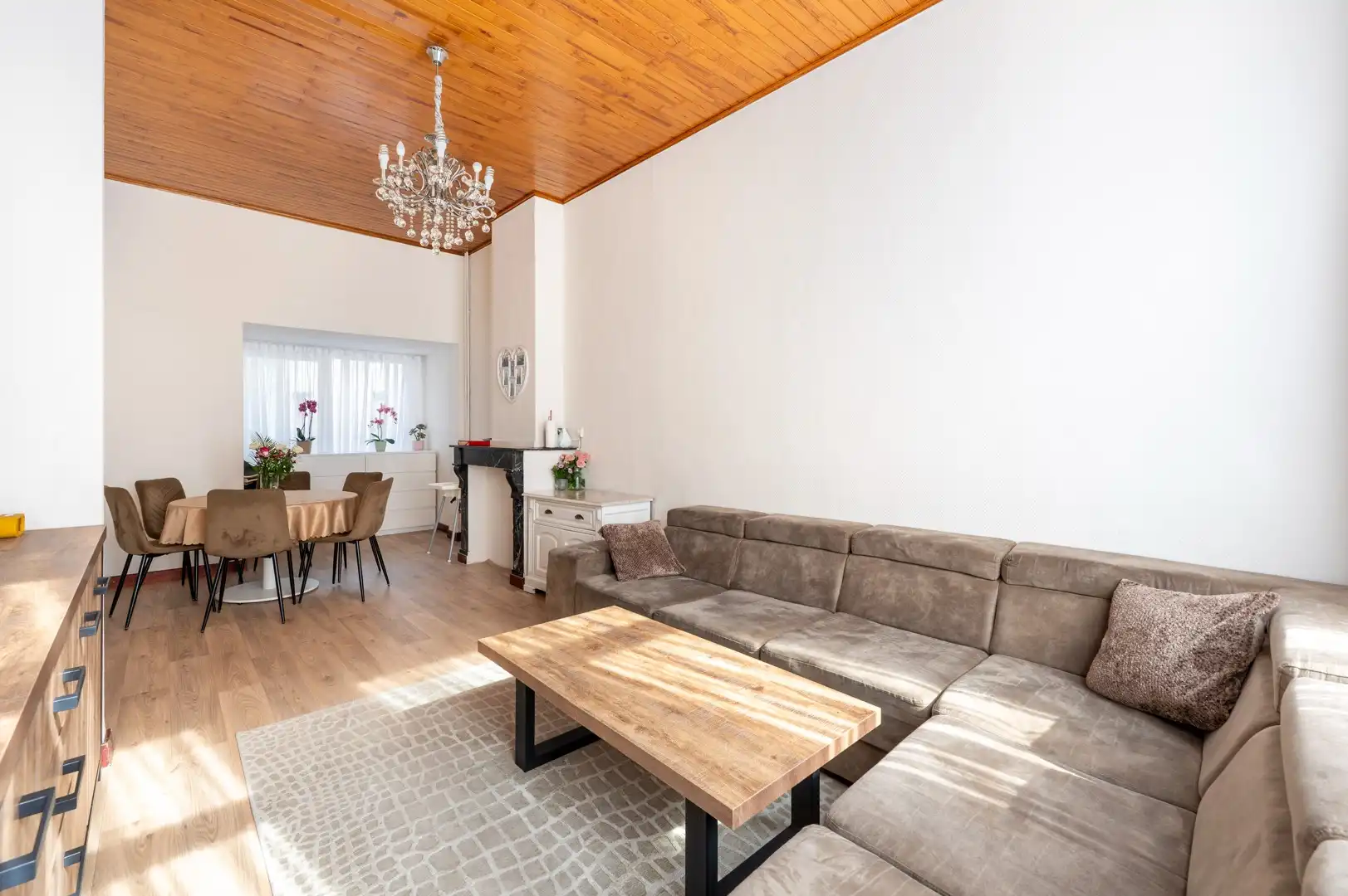 Ruime woning met 4 slaapkamers op toplocatie op 't Zuid foto 3