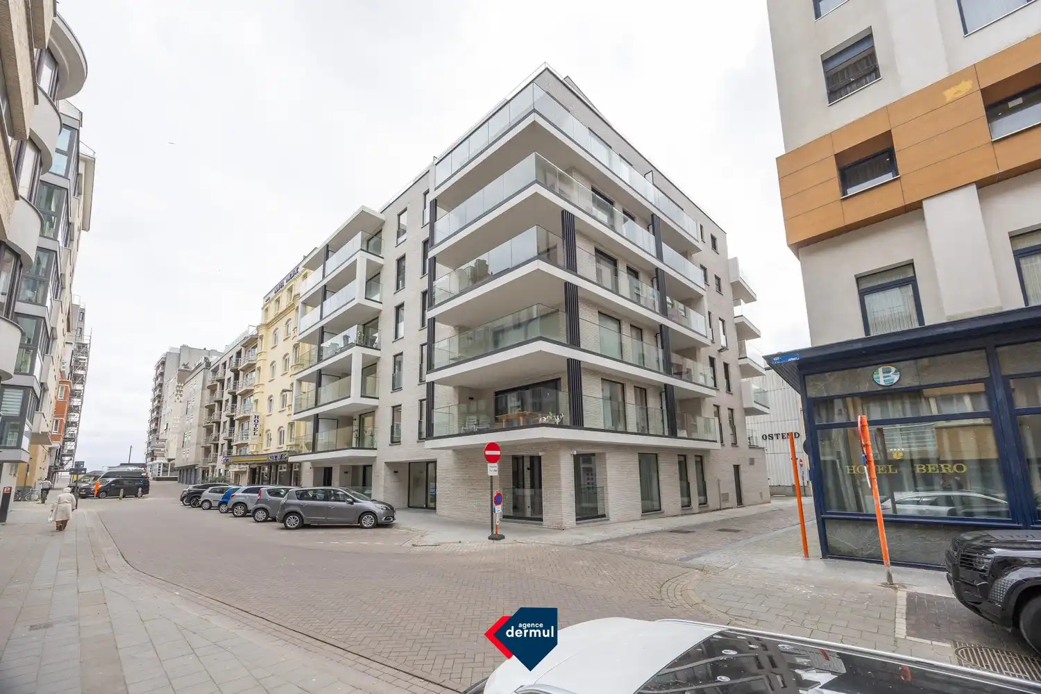 RESIDENTIE ZEPHYR foto {{pictureIndex}}