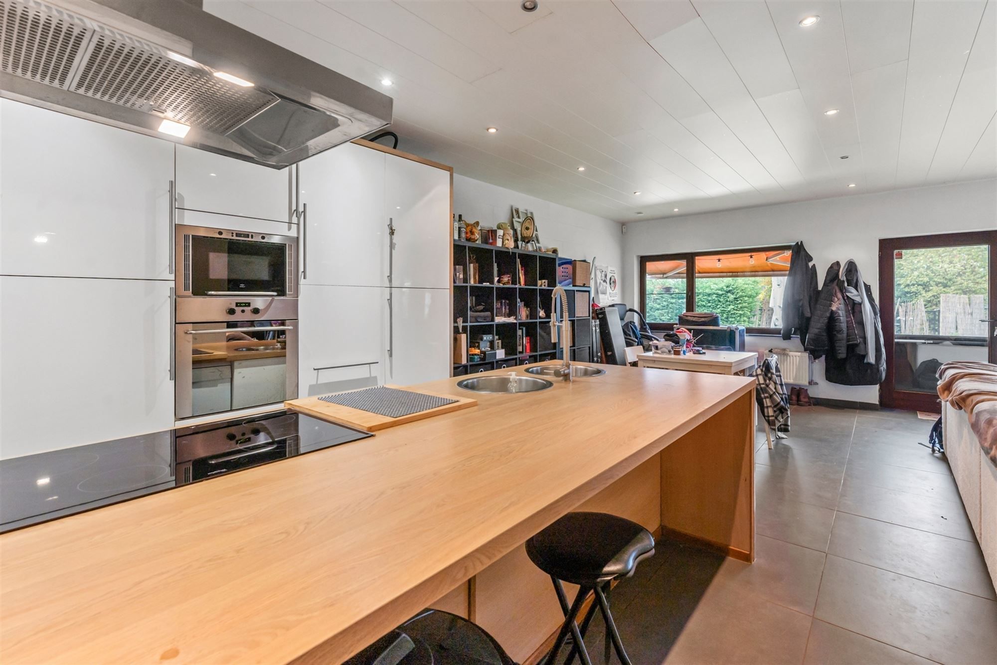 OPBRENGSTEIGENDOM BESTAANDE UIT 3 APPARTEMENTEN EN EEN STUDIO GELEGEN TE TESSENDERLO foto 6