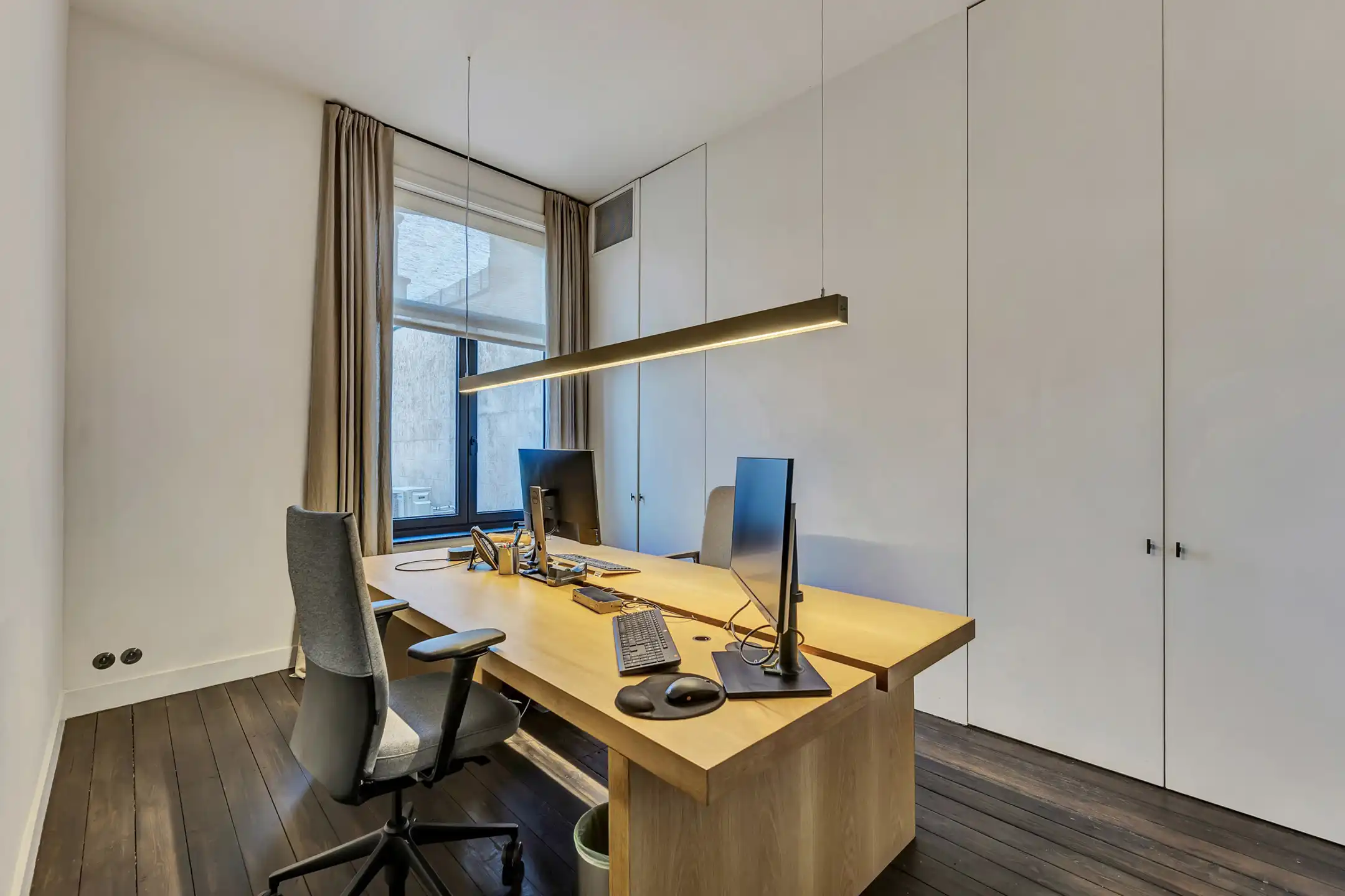 Authentiek gerenoveerd herenhuis in het hart van Aalst foto 16