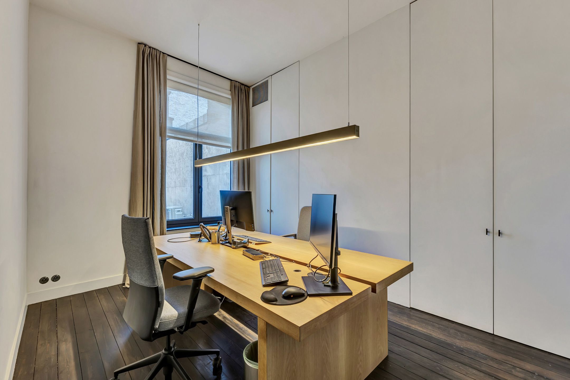 Authentiek gerenoveerd herenhuis in het hart van Aalst foto 16