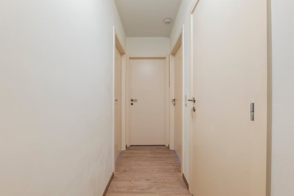 GEZELLIGE INSTAPKLARE GEZINSWONING MET 3 SLAAPKAMERS EN GARAGE IN KOZEN foto 20