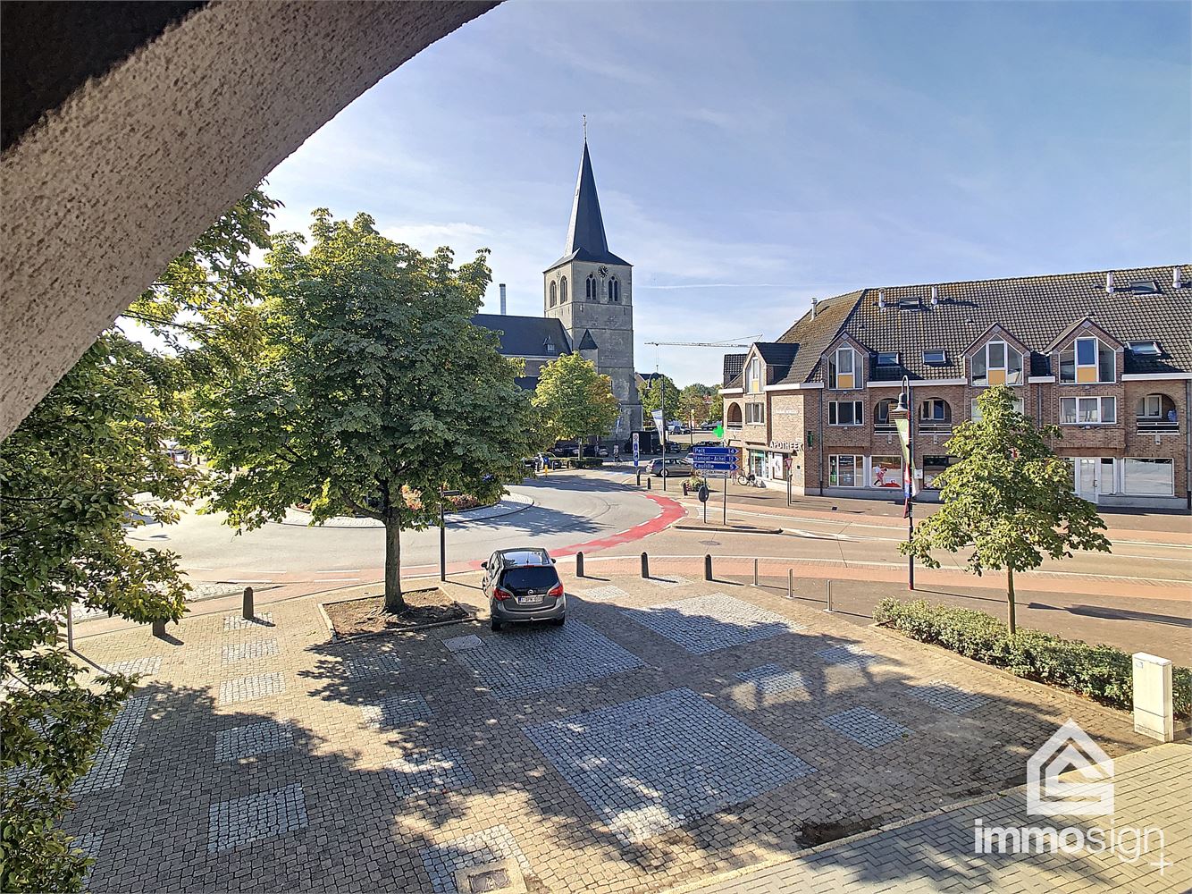 Prachtige duplex met vier slaapkamers en twee terrassen pal in het centrum van Bocholt! foto 13