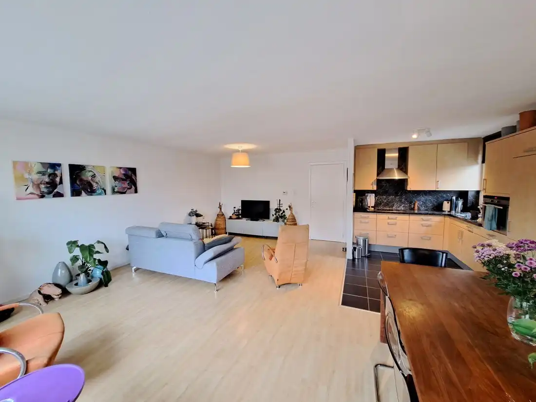 Appartement op de eerste verdieping te Lanaken foto 2