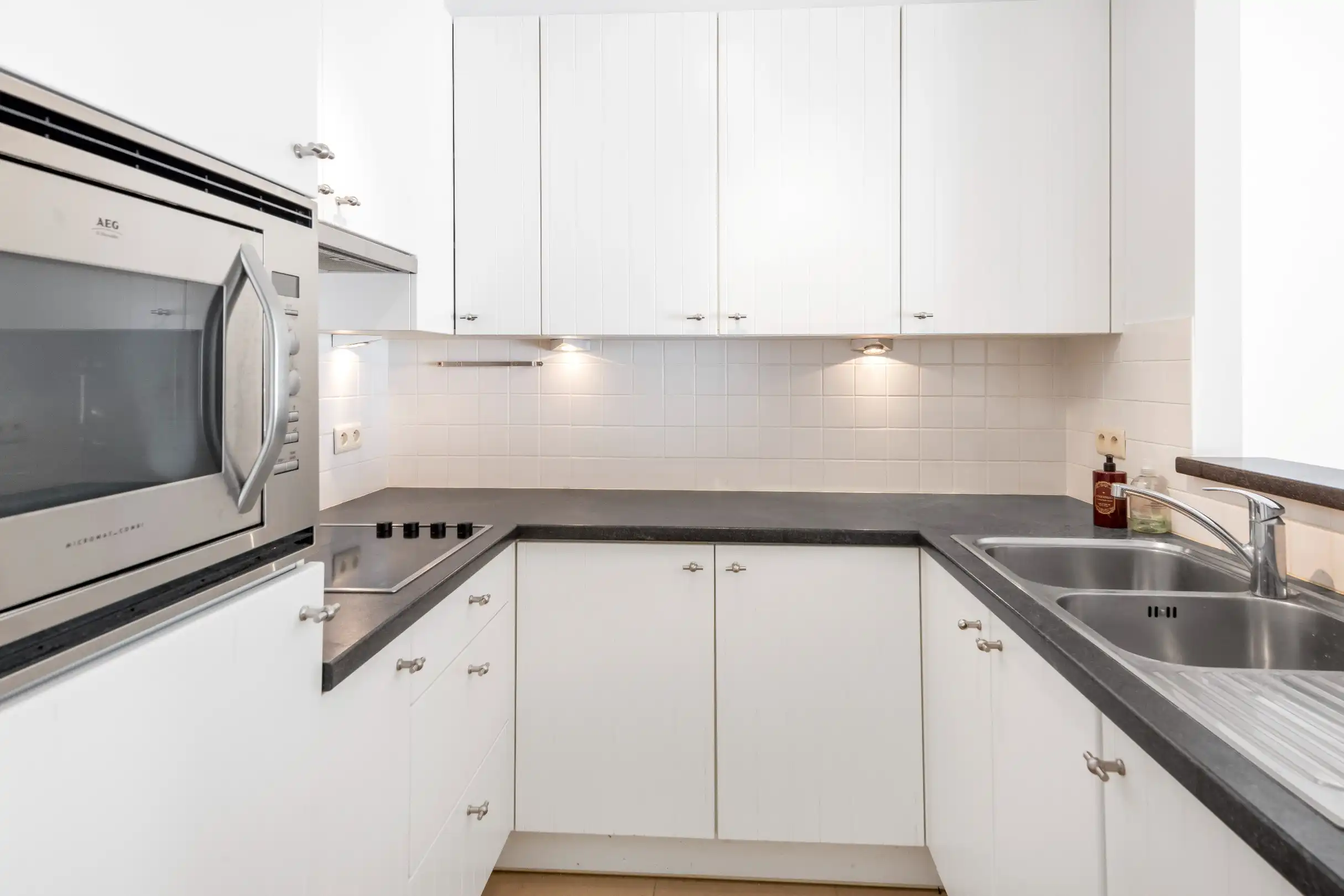 Instapklaar appartement met 3 volwaardige slaapkamers gelegen op de P. Parmentierlaan foto 4