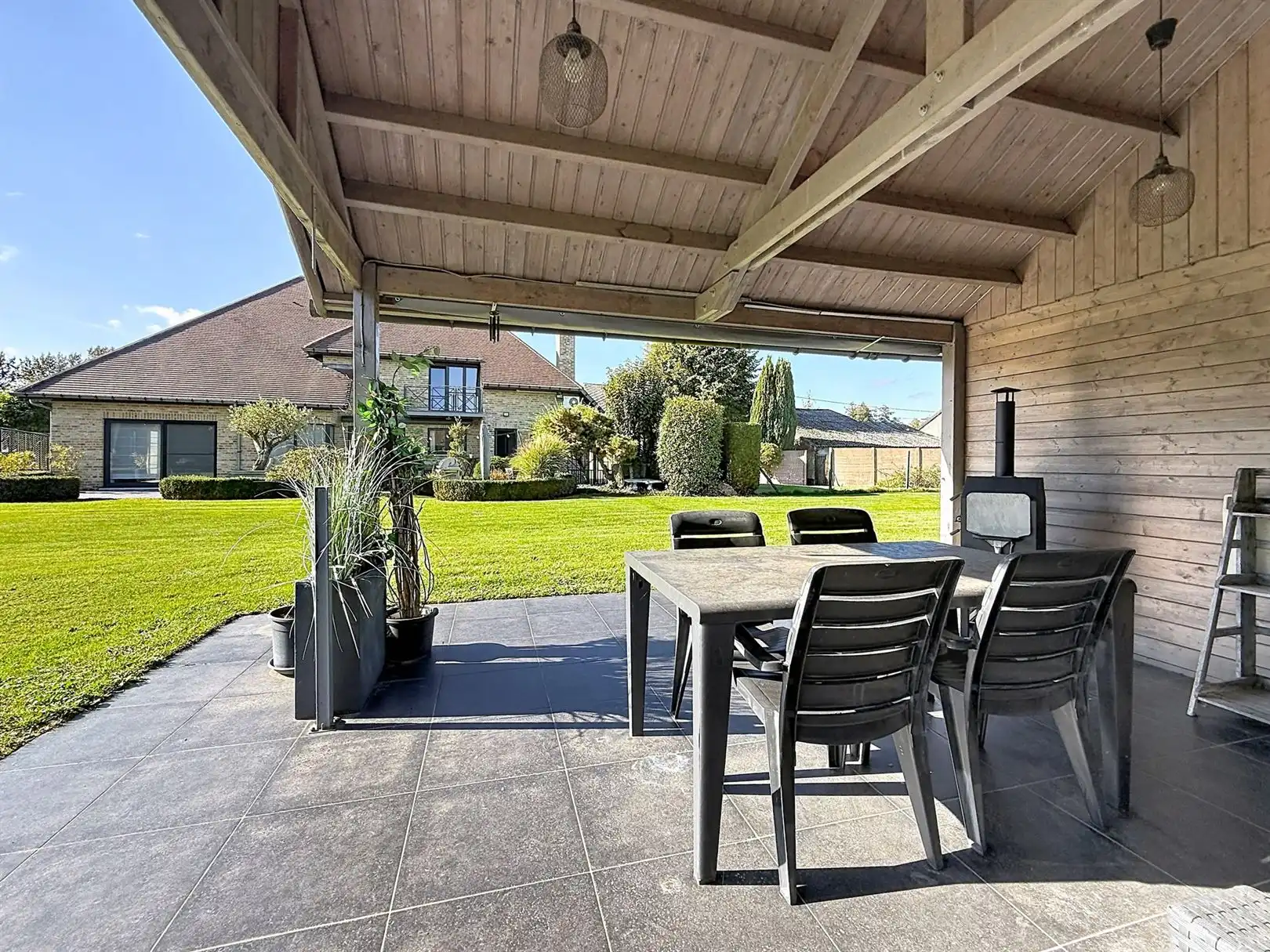 Zeer verzorgde villa, 4 slpks, tuin, opp 18a 48ca foto 41