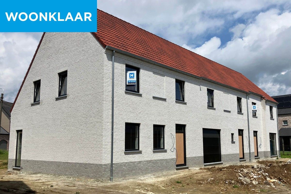 Laatste nieuwbouwwoning in Sint-Lievens-Houtem foto {{pictureIndex}}