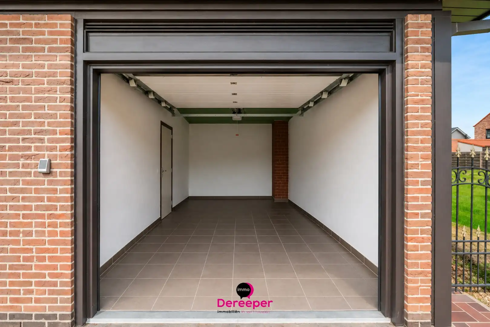 Te renoveren bungalow op ruim perceel van 678 m² foto 23