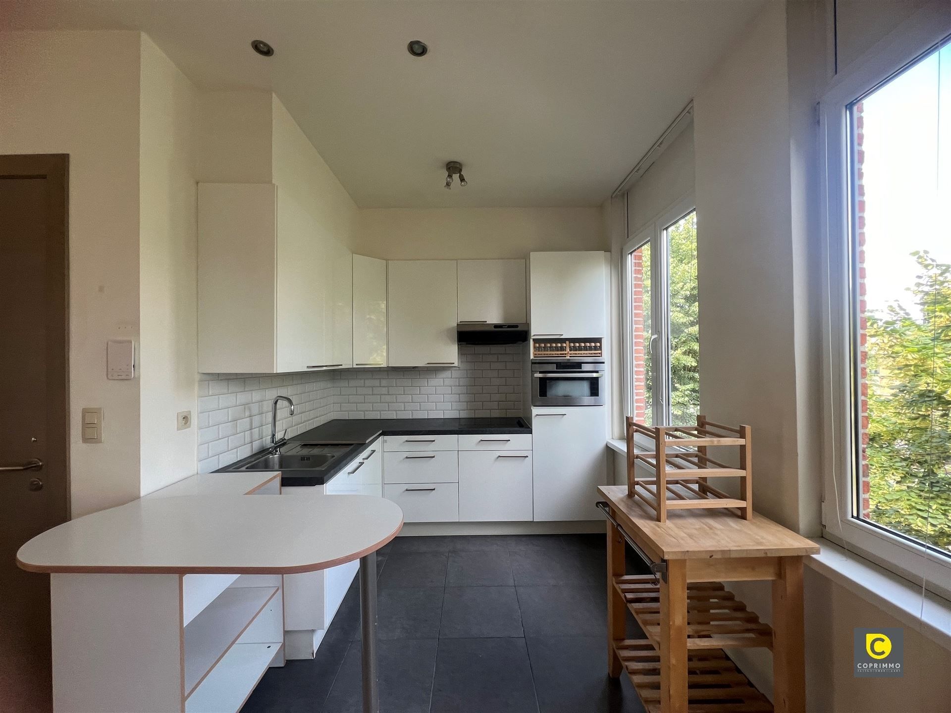 Te huur: gemeubeld 1-slk appartement te Berchem!  foto 8