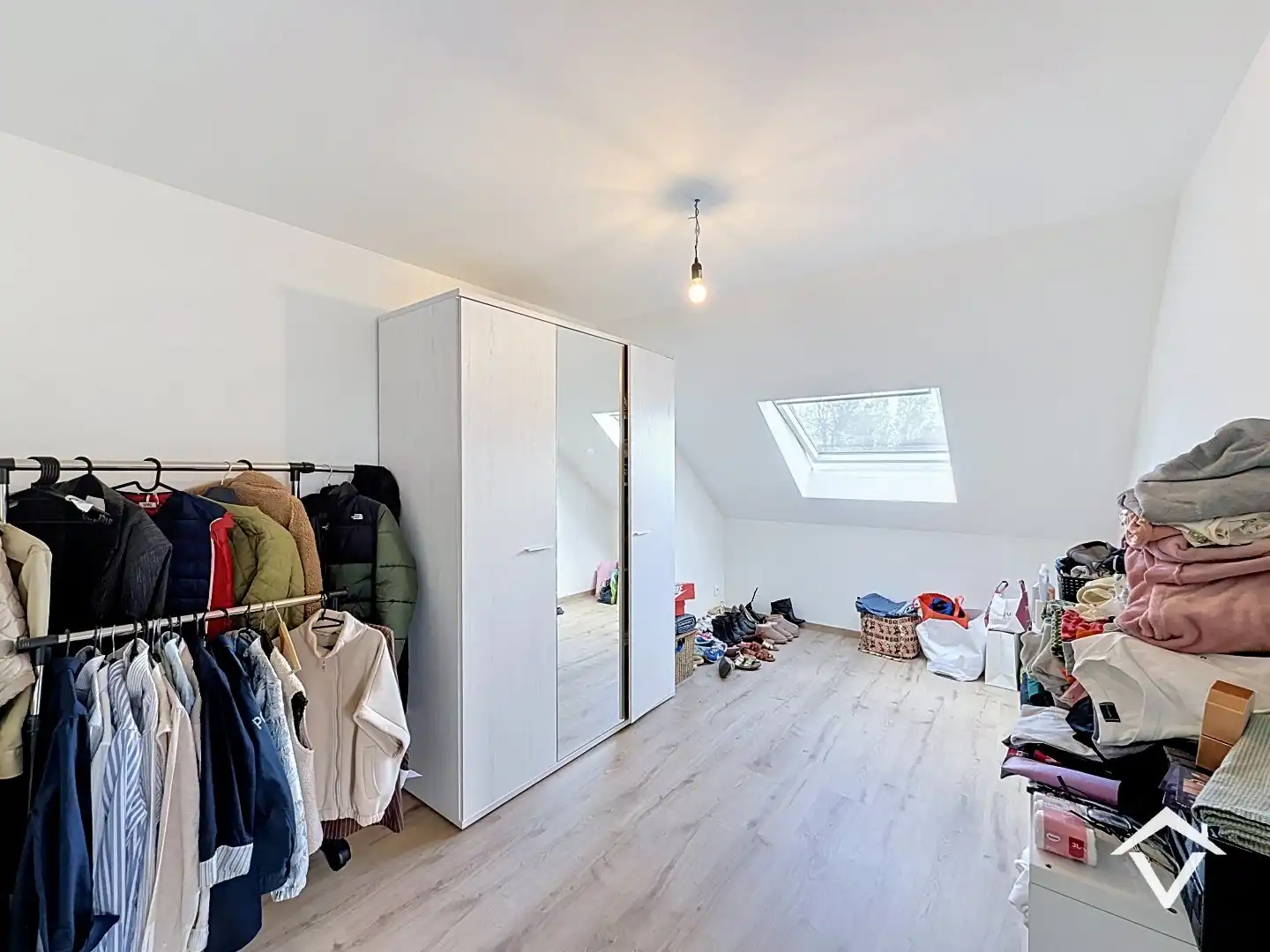 Nieuwbouwwoning met 3 slaapkamers, carport en tuin foto 17