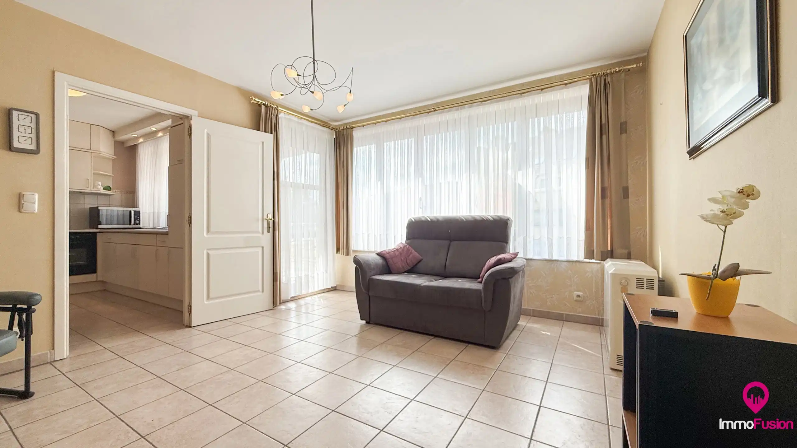Appartement met 2 slpks, terras, garage en autostaanplaats! foto 11