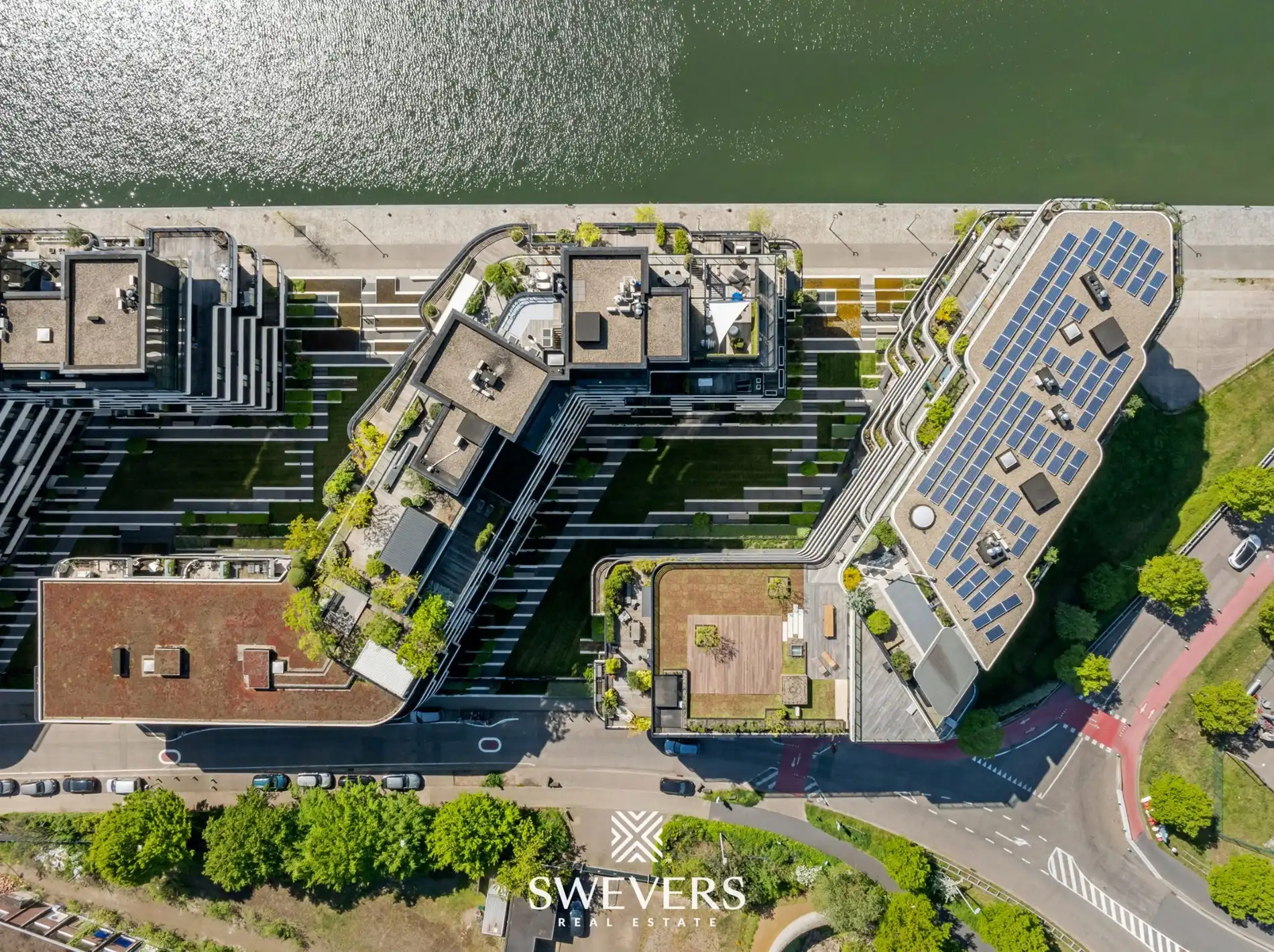 Luxueus appartement met zicht op het kanaal en ruim terras op zuidzicht in Hasselt foto 30